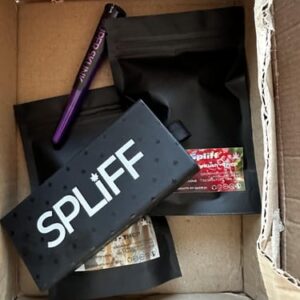 Klantbeoordeling Doos van 3 voorgerolde CBD joints - White Widow met foto - Spliff