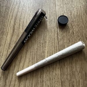 Klantbeoordeling Voorgerolde CBD joint - White Widow met foto - Spliff