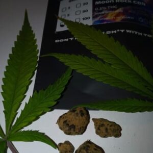 Klantbeoordeling Moon Rock met foto - Spliff