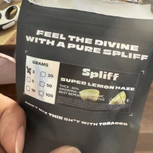 Klantbeoordeling Super Lemon Haze met foto - Spliff
