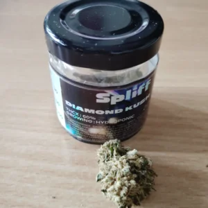 Klantbeoordeling Diamond Kush met foto - Spliff