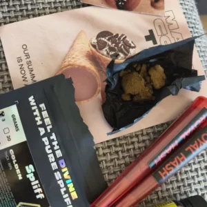 Klantbeoordeling Golden Crystal met foto - Spliff