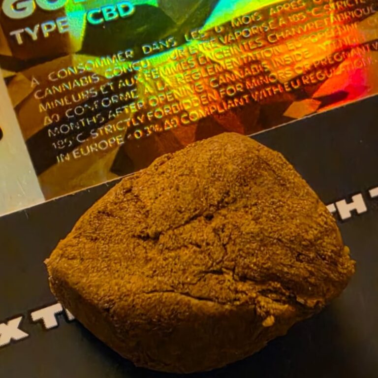 Click to view full screen Klantbeoordeling Golden Hash met foto - Spliff