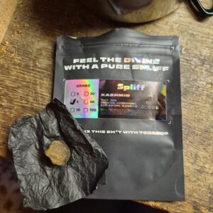 Klantbeoordeling Kashmir Hash met foto - Spliff