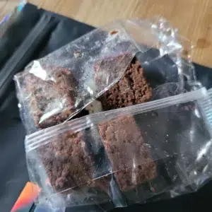 Klantbeoordeling Magic Brownie - Space Cake met foto - Spliff