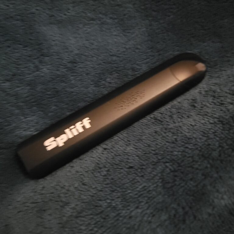 Click to view full screen Klantbeoordeling Magic Vape met foto - Spliff