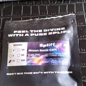 Klantbeoordeling Moon Rock CBN met foto - Spliff