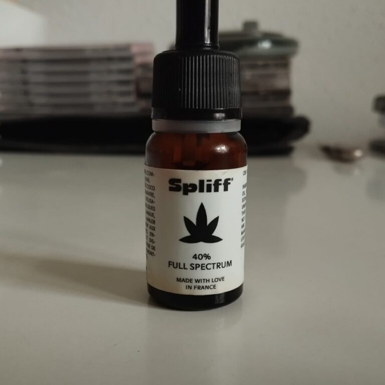 Click to view full screen Klantbeoordeling Olie 40% - Volledig spectrum met foto - Spliff
