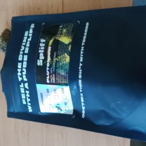 Klantbeoordeling Plutonium met foto - Spliff