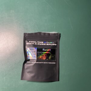 Klantbeoordeling Plutonium met foto - Spliff