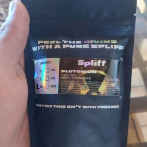 Klantbeoordeling Plutonium met foto - Spliff