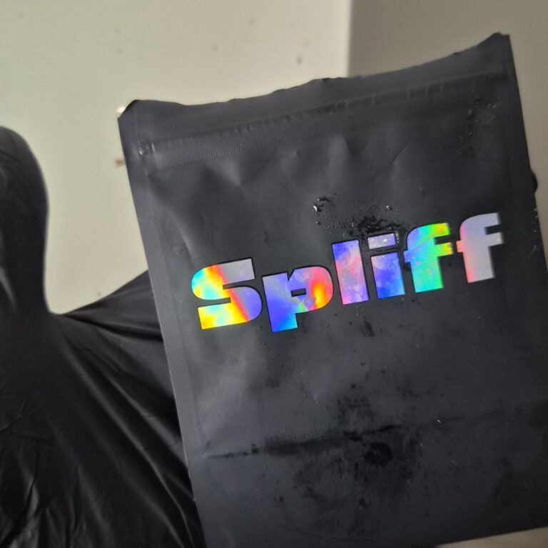 Klantbeoordeling Purple Hash met foto - Spliff